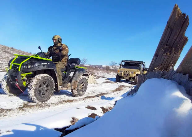 Военнослужащих, заключивших первый контракт с Минобороны РФ обучили методам применения «Багги» в боевых условиях