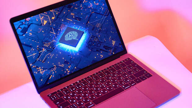 ЦБ обсуждает с рынком создание независимого ИИ-помощника для потребителей