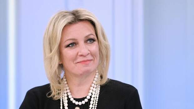 Захарова назвала Зеленского чудовищем, демонстрирующим признаки распада личности