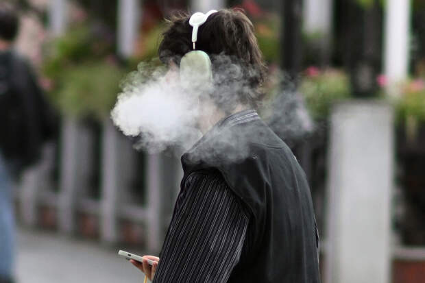 Депутат ГД Нилов: вейпы необходимо срочно запретить в России