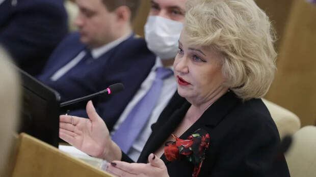 Депутат Останина осудила идею наказания для родителей за препятствие браку детей