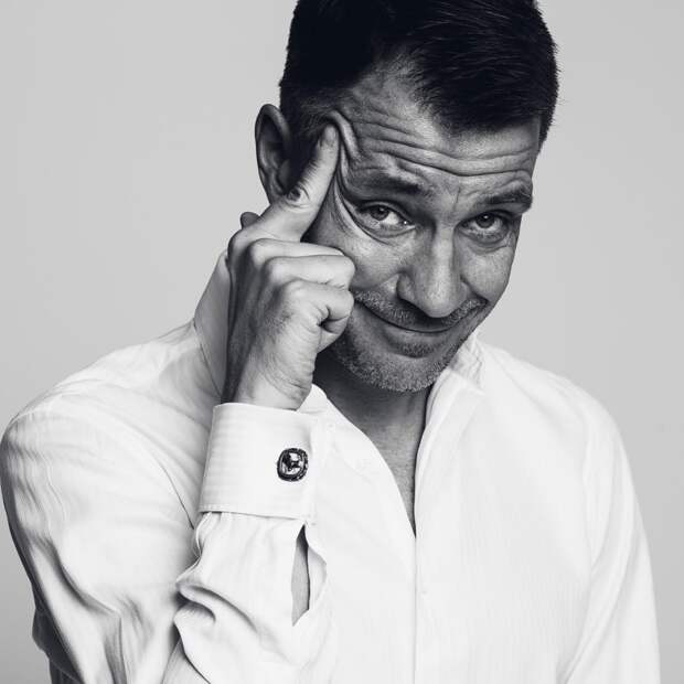 «Актёр — это диагноз»: как смерть отца и поэта-убийцы повлияли на Кирилла Гребенщикова, и почему он прячет семью от публики