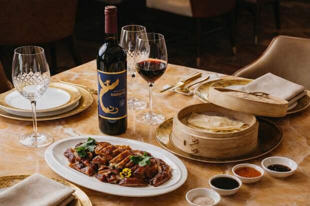 Легенда о Фениксе в ресторане MUME