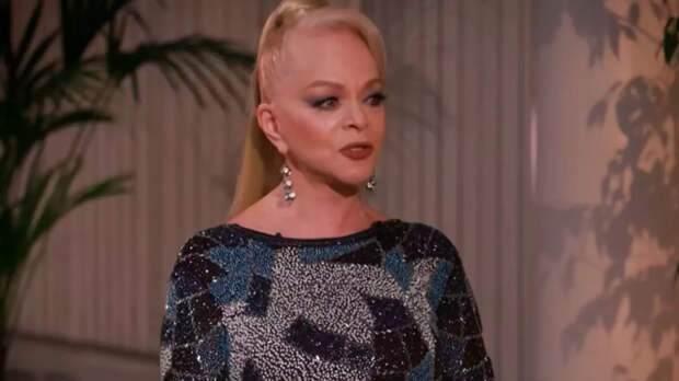 СМИ: Полина Лурье значится собственницей квартиры Ларисы Долиной