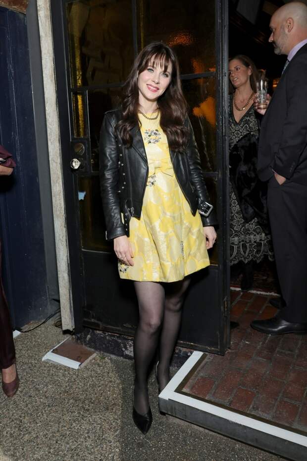 С бала на бал: Кейт Бекинсейл, Хизер Грэм и Зои Дешанель