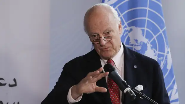 Де Мистура назвал полезными консультации в Сочи по вопросу конституционной комиссии САР