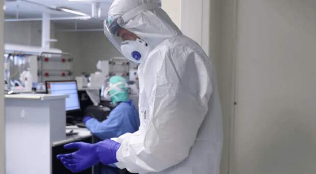 Члены оперативного штаба в Крыму будут сдавать тесты на коронавирус каждую неделю