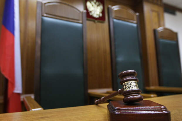 В Москве суд продлил арест адвокатам Навального по делу об экстремизме