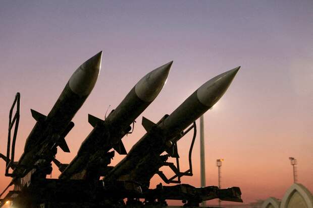 Иран пообещал новые удары по ценным объектам США