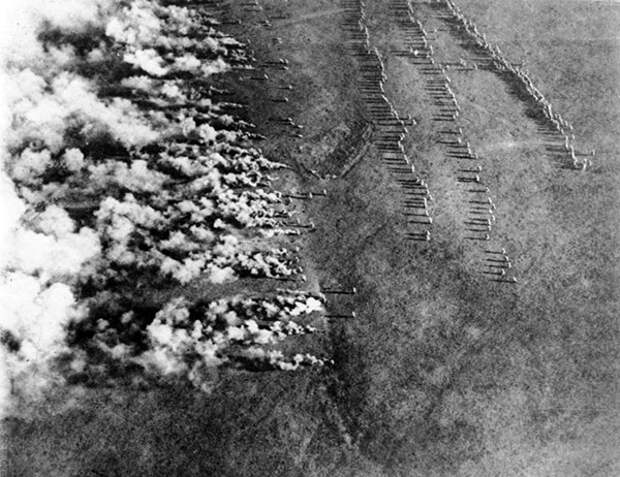 Германская газовая атака. Вид с воздуха. Фото: Imperial War Museums