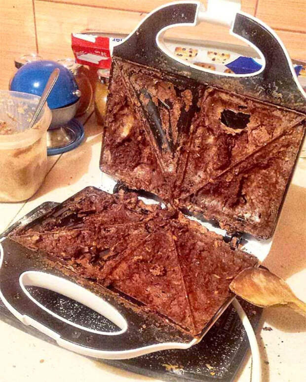 Уверена, это должно было быть что-то вкусное! | Фото: Funon.cc. Уверена, это должно было быть что-то вкусное! | Фото: Funon.cc.