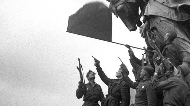 "Победа не была окончательной": В Минобороны отметили подъём неонацизма в странах, которые внесли вклад в Победу