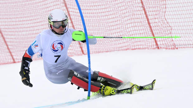 Российский горнолыжник Бугаев победил в слаломе на Паралимпиаде-2026