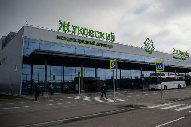 Росавиация: Внуково, Домодедово и Жуковский приостановили обслуживание рейсов