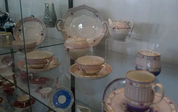 Чем знаменита на весь мир фарфоровая империя семьи Кузнецовых: Дулевский фарфор