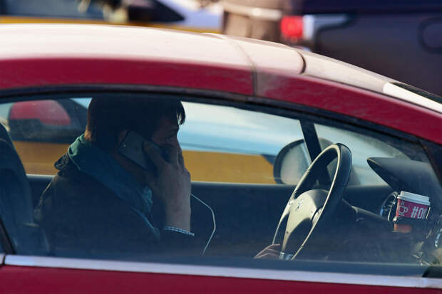 Россиянам назвали способы защиты от автоподстав на дорогах