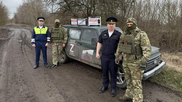Полиция Ненецкого автономного округа отправила внедорожник и гуманитарный груз морпехам в зону СВО