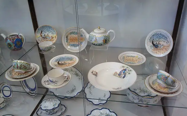Чем знаменита на весь мир фарфоровая империя семьи Кузнецовых: Дулевский фарфор