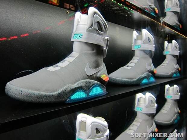 Nike-Mag-Back-2-future-delorean-65