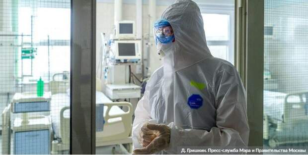 В Москве выросла нагрузка на поликлиники, врачи снова работают на износ Фото: Д. Гришкин mos.ru