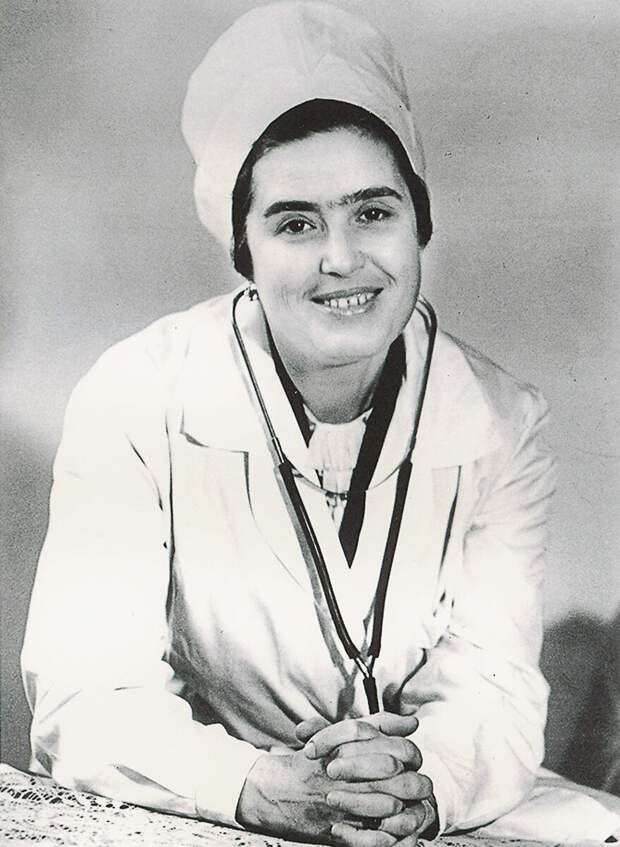 Наталия Сергеевна Королева 40 лет была практикующим хирургом.