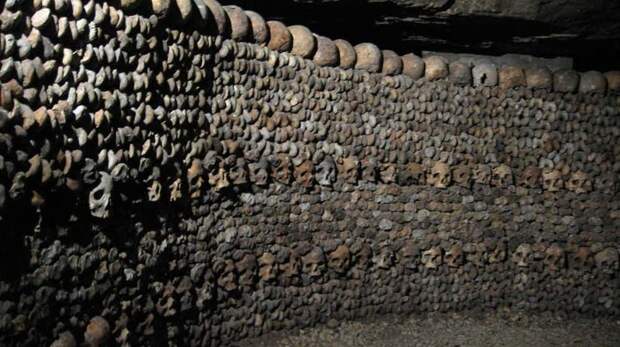 Стена мертвецов Подземные сооружения, захоронение, катакомбы, кладбище, париж, подземные ходы, череп, черепа