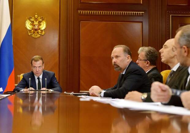 Кто такой Михаил Мень? Экс-министр, которого обвиняют в хищении 700 миллионов