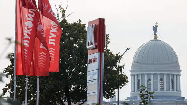 Глава Петербурга Беглов запретил продавать детям бензин на АЗС до конца года