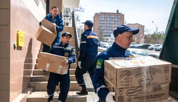 Из Владивостока на Донбасс уехало 1 700 килограмм гумпомощи