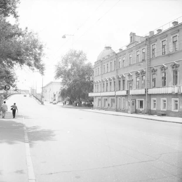 Остоженка, 1989 год