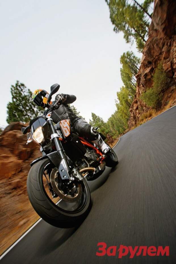 021_moto_0212_014