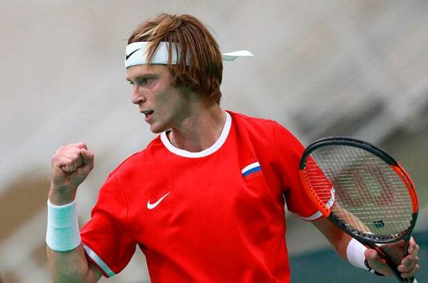 Рублев вышел в четвертьфинал теннисного турнира в Уинстон-Сейлеме