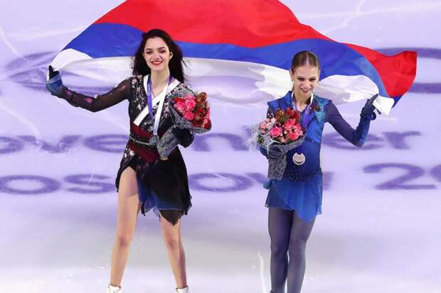Трусова, Медедева и Косторная попали в финальную тройку номинаций ISU Skating Awards 2020. ВИДЕО