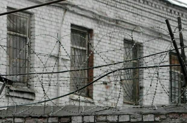 Работников аппаратов судов запретят содержать в общих камерах СИЗО