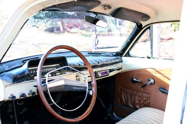 Тюнинг старого шведа - Volvo 122s 1965 года (16 фото)