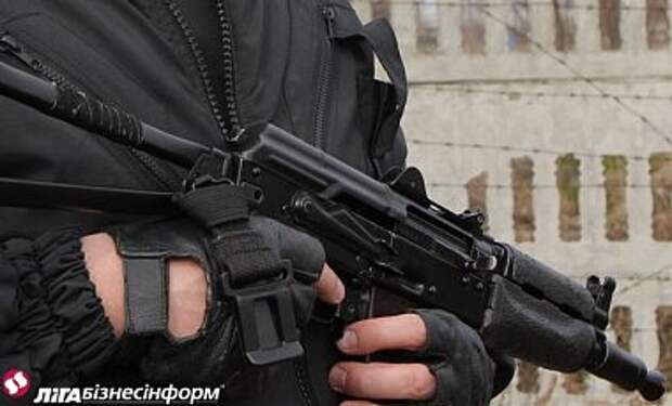 Батальон "Львов" захватил в плен 40 боевиков ЛНР Батальон "Львов" захватил в плен 40 боевиков ЛНР