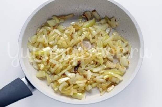 Запеченные перцы с курицей и грибами - шаг 1