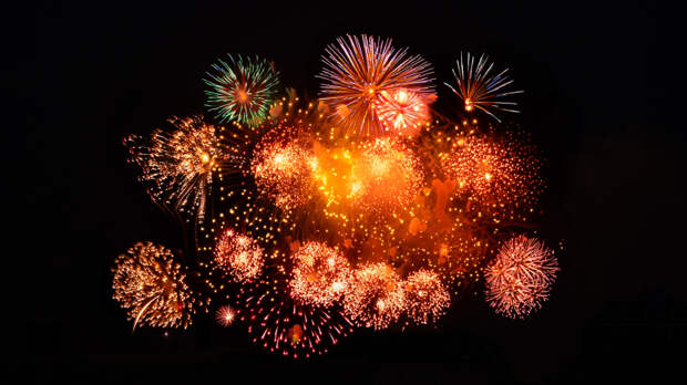 Где в Петербурге можно безопасно запускать салюты и фейерверки 24 декабря 2025