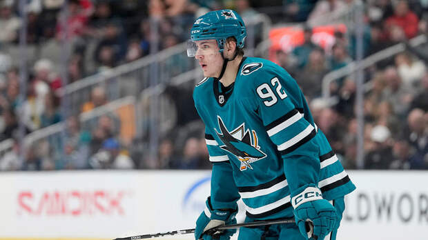 «Сан-Хосе» отправил российского форварда Чернышова в АХЛ