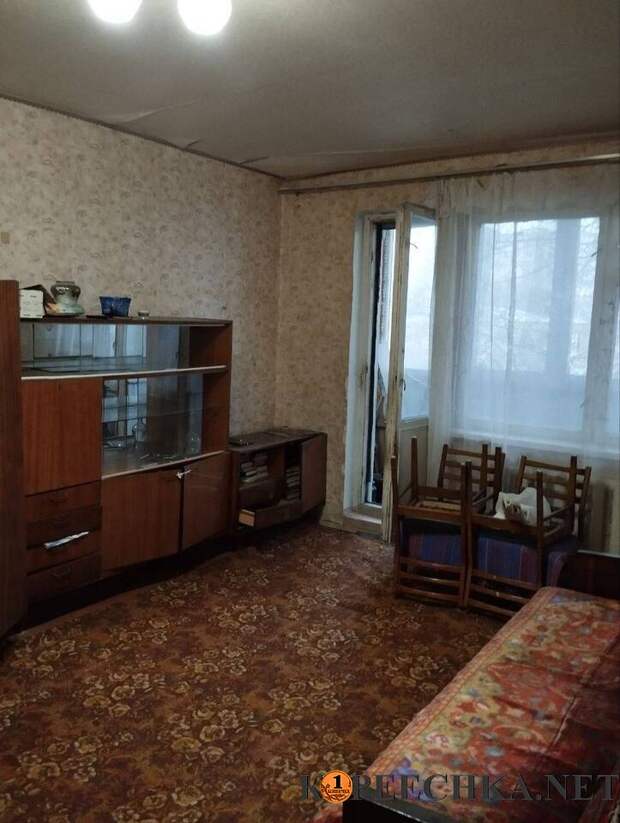 1-комнатная квартира в центре 1-й микрорайон в Луганске - 3 700 000 руб