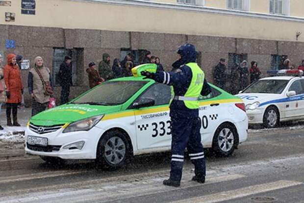 ГИБДД сможет проверять всех водителей на алкоголь без протокола и понятых