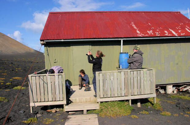 Домик для исследователей острова. / Фото: www.spiritland.net