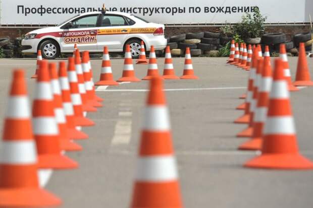 Изменились правила обучения в российских автошколах