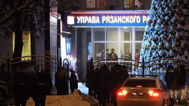 «Кричали бомба»: посетители московского МФЦ не сразу узнали о стрельбе в здании