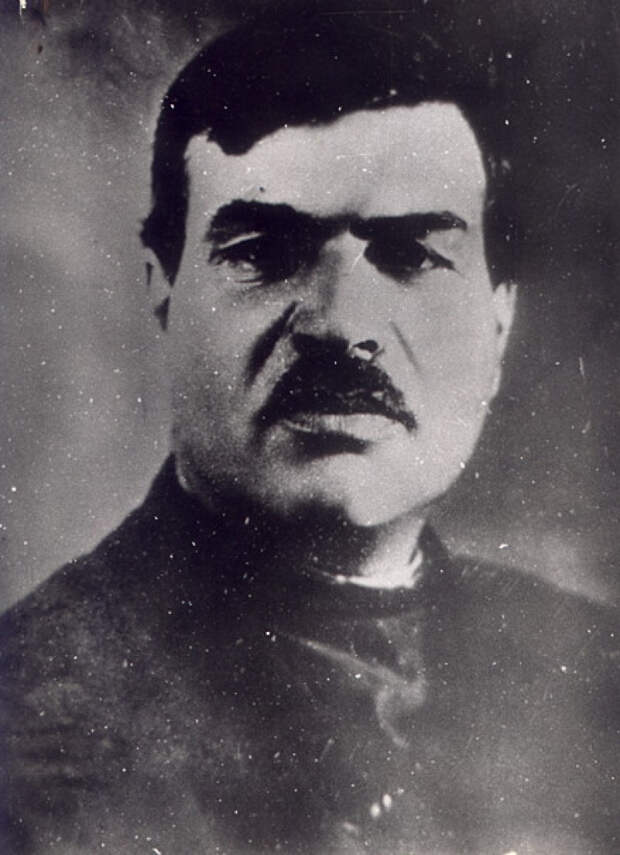 Юровский Iurovskii_default.jpg