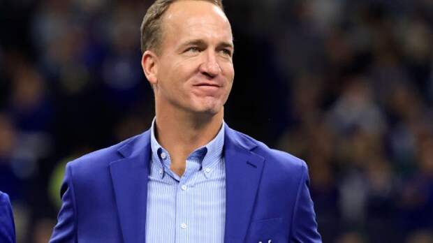 Peyton Manning getting honored at a colts game