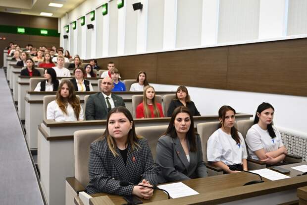 Кураторы первичных отделений "Движения первых" приняли участие в заседании Регионального координационного совета