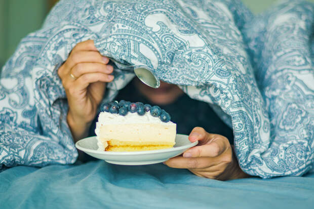 Миллионы людей не представляют своей жизни без сладостей. Правда ли, что сахар — это «белая смерть»?