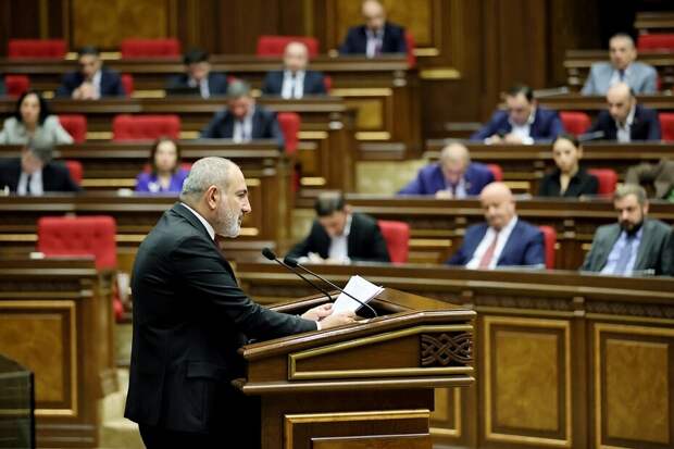 30 марта в Ереване пройдет первый международный форум Армения — БРИКС, на котором обсудят экономическое сотрудничество республики с объединением.-4