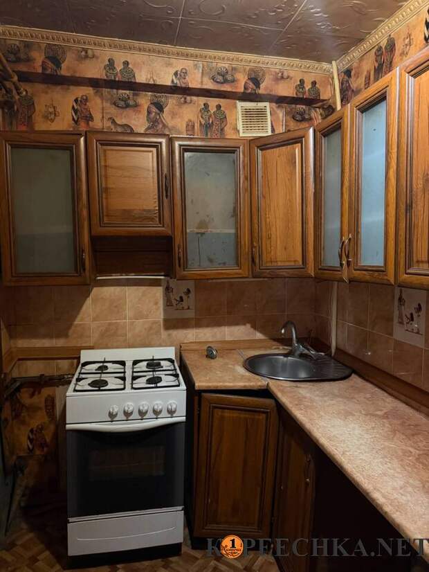 2-х комнатная квартира 39кв.м квартал Ватутина в Луганске - 4 200 000 руб